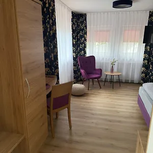 https://pension-arcade.dresdenhotels.net