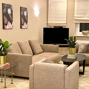 https://hotel-berlin-mitte-10115.find-berlin-hotels.com